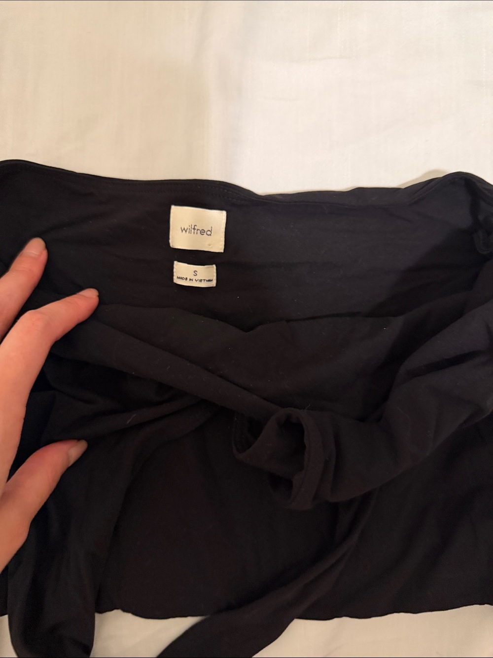Aritzia Black Halter V-Neck Tank - Picture 2 of 2